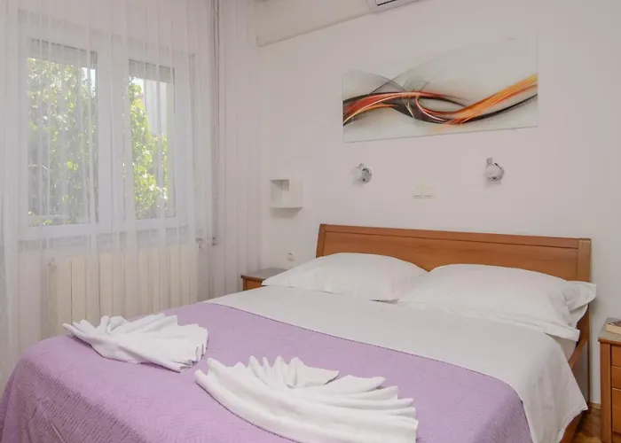 Kasalo 3* Trogir