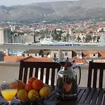 Kasalo 3*