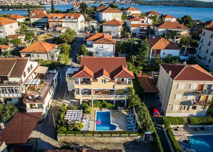Kasalo Гостевой дом 3*
